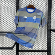 Maillot Maillot Real Madrid concept 2025-26 miniature