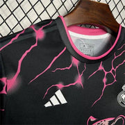Maillot Maillot Real Madrid Noir Rose Panther 2024/25 miniature