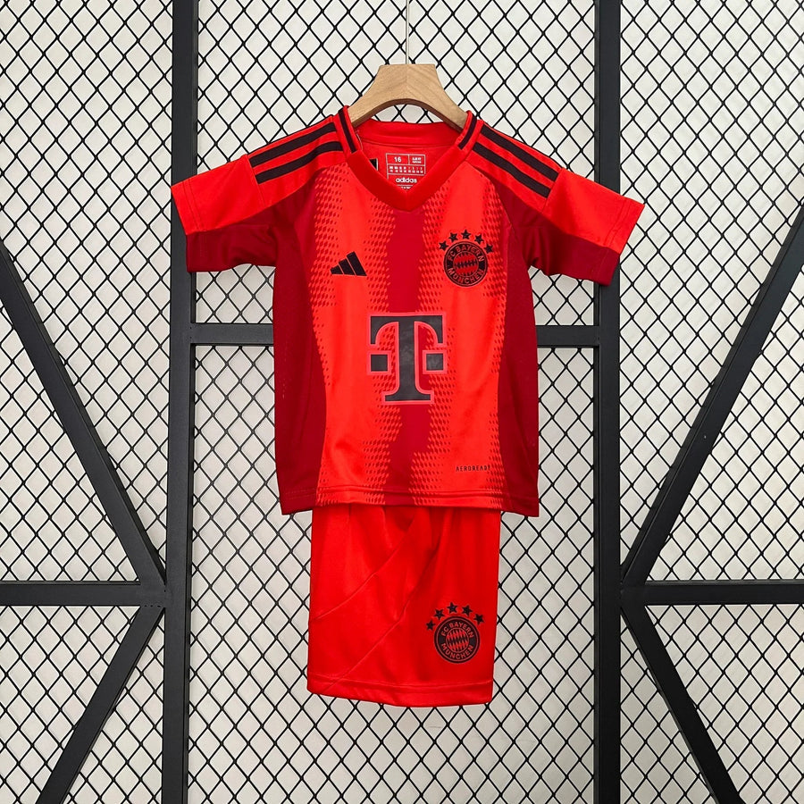 Maillot Kit Enfant Bayern Munich 2024-25 face avant
