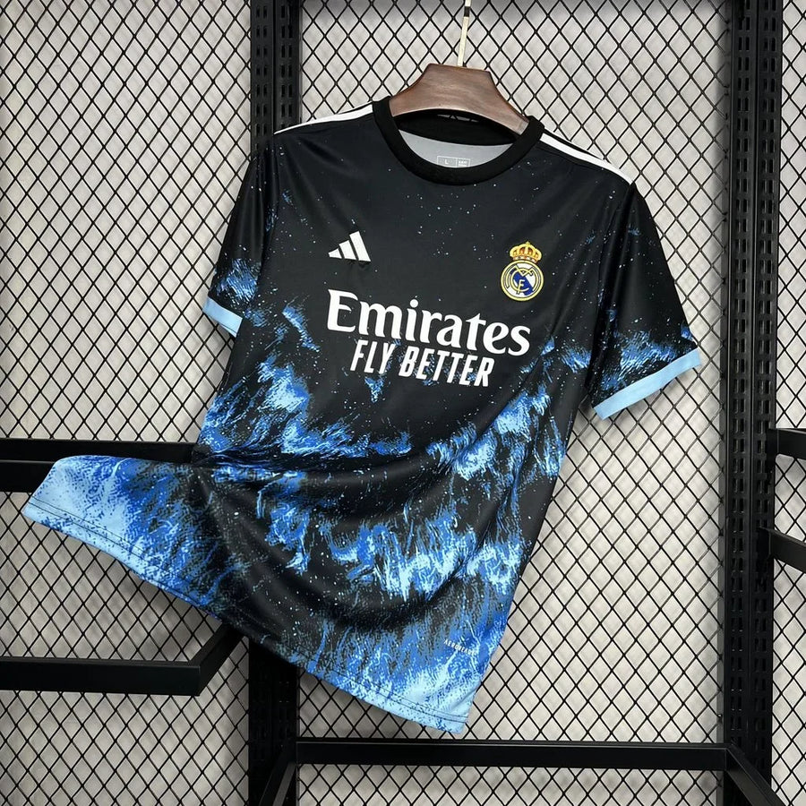 Maillot Real Madrid maillot foot concept 2024 2025 face avant