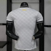 Maillot Maillot Real Madrid concept 2025-26 miniature