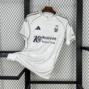 Maillot Maillot Nottingham Forest extérieur 2025-26 miniature