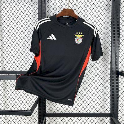 Maillot Maillot Benfica entrainement 2025-26 face avant