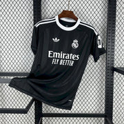 Maillot Maillot Real Madrid 2025-26 entrainement miniature