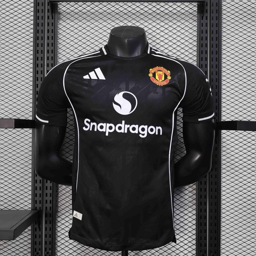 Maillot Maillot Manchester United concept 2025-26 face avant