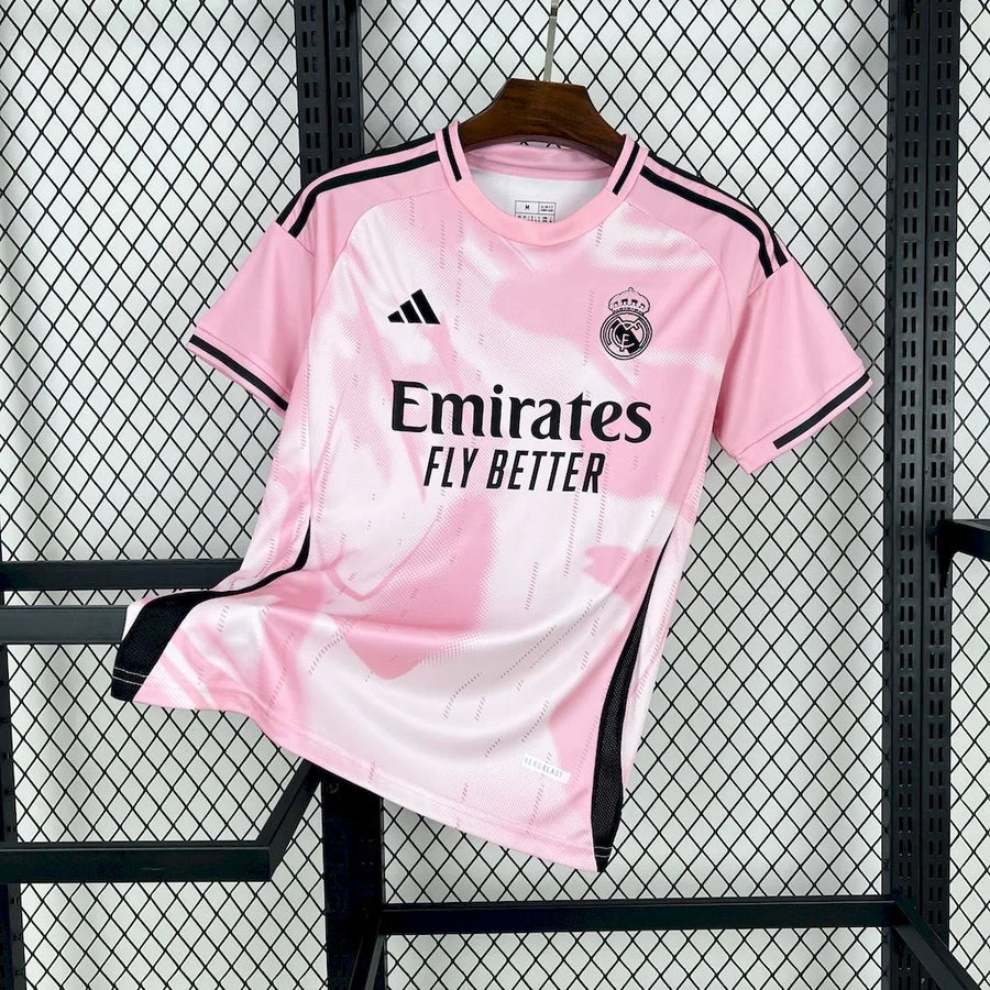 Maillot Maillot Real Madrid Concept Rose & Blanc 2025 face avant