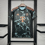 Maillot Maillot Bayern Munich extérieur 2025 miniature
