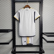 Maillot KIT ENFANT REAL MADRID 2023/24 miniature