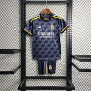 Maillot KIT ENFANT REAL MADRID EXTÉRIEUR miniature