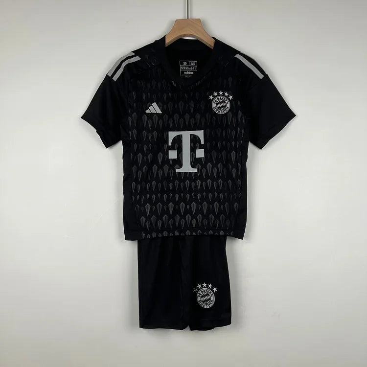 Maillot KIT ENFANT BAYERN MUNICH 2023-24 face avant