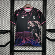 Maillot Maillot Real Madrid Noir Rose Panther 2024/25 miniature