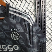 Maillot Maillot Ajax saison 2023-2024 édition third noir miniature