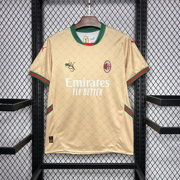 Maillot  AC Milan concept GUCCI 2024/25