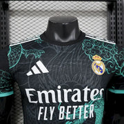 Maillot Maillot Real Madrid foot concept 2025 2026 miniature