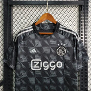Maillot Maillot Ajax saison 2023-2024 édition third noir miniature
