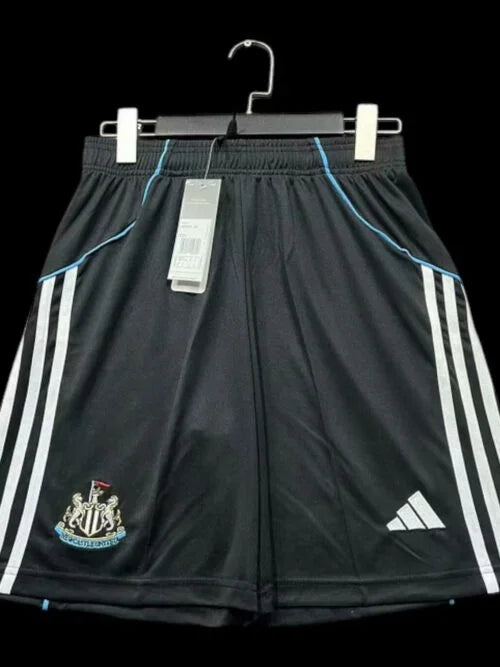 Maillot Short Newcastle 2025-26 face avant