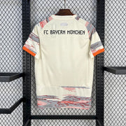 Maillot Maillot Bayern Munich extérieur 2025-26 miniature