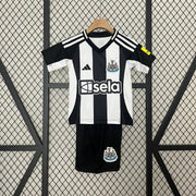 Maillot Kit Enfant Newcastle 2024-25 miniature