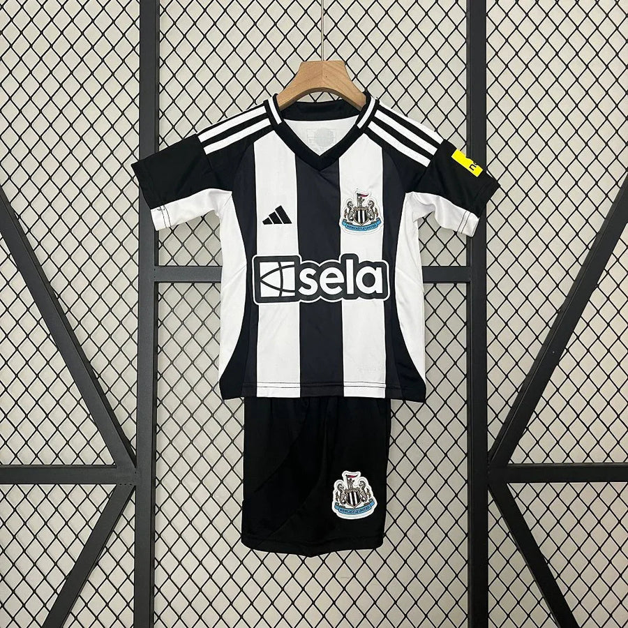 Maillot Kit Enfant Newcastle 2024-25 face avant