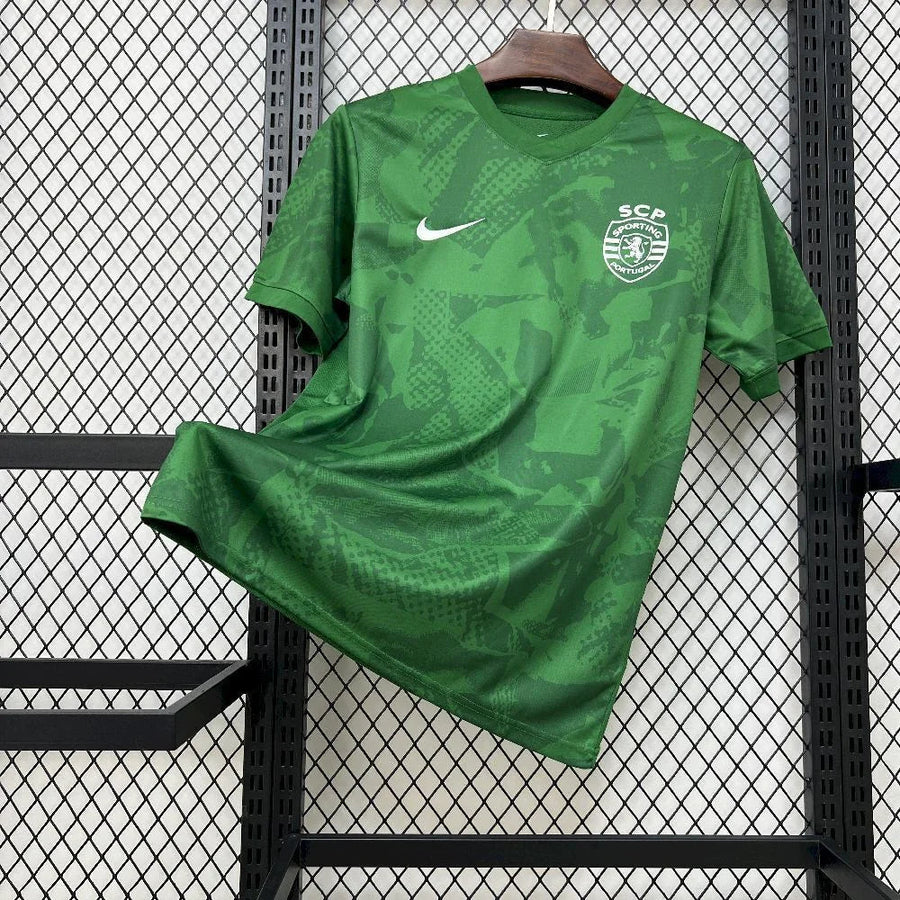 Maillot Maillot Sporting entrainement 2025-26 face avant